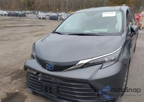 2025 Toyota Sienna Le from USA, damaged, VIN 5TDBRKEC7SS250994